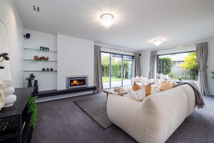 10 Hatton Court Northwood_32