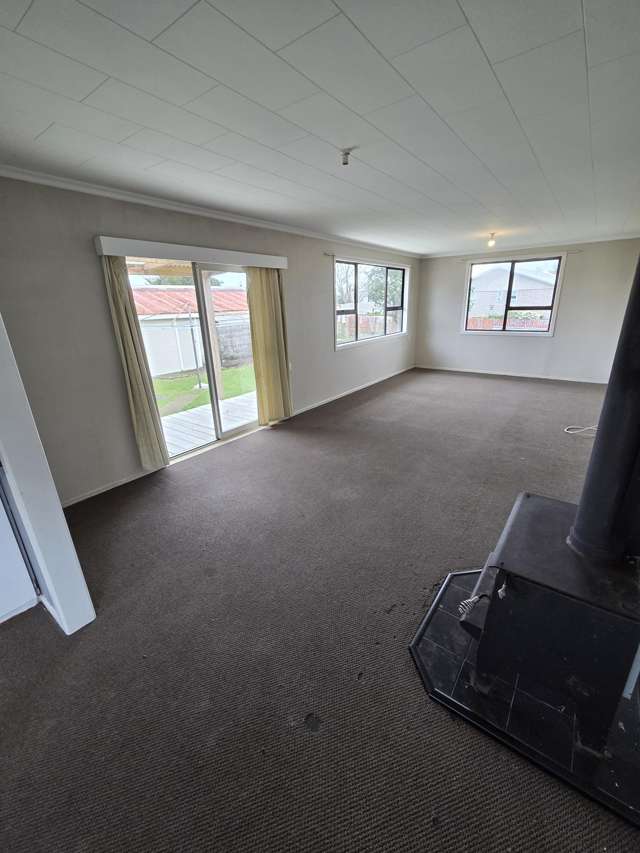 132 Cracroft Street Waitara_1