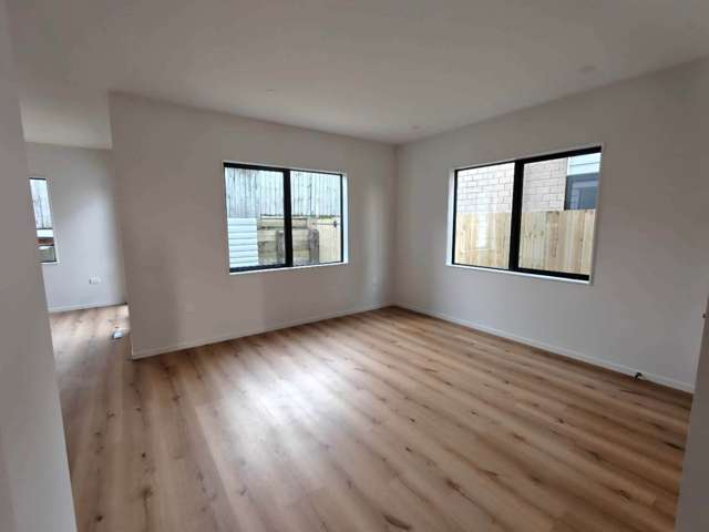 B/21 Downsview Road Pakuranga Heights_2