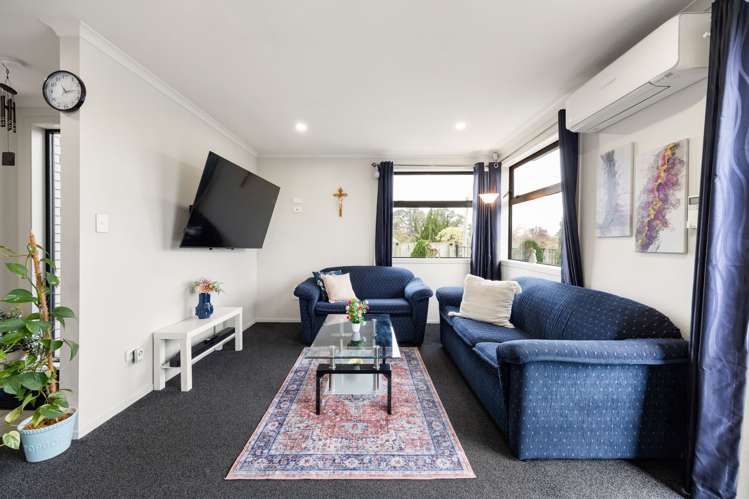 1 Sapling Lane Glenview_2