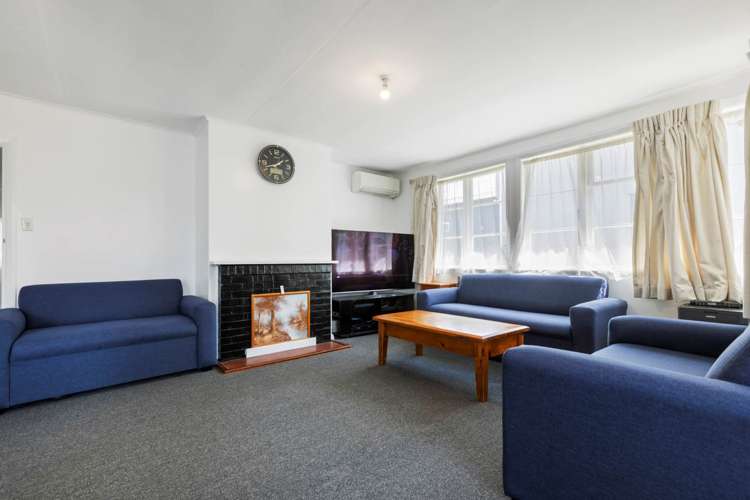 142 Leybourne Circle Glen Innes_5