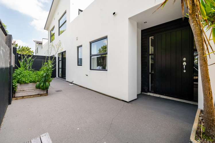 132D Firth Street Hamilton East_22