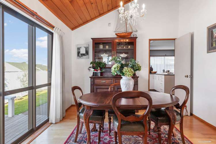 31 Kennedy Avenue Forrest Hill_9