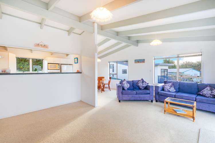 15 Mayne Place Snells Beach_17