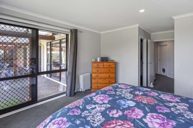 16 Lacebark Drive Kinloch_17