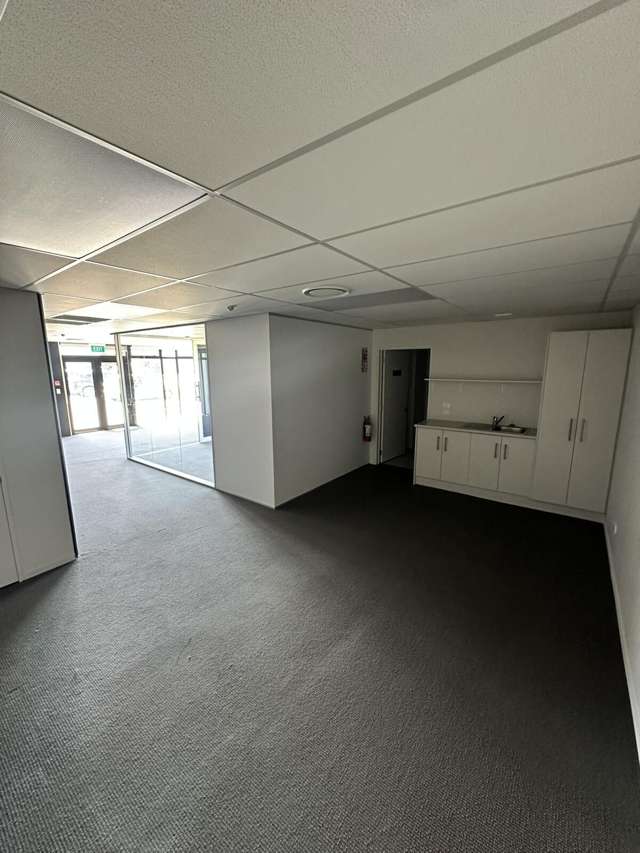 Unit C, 3 Avenger Cres Wigram_3