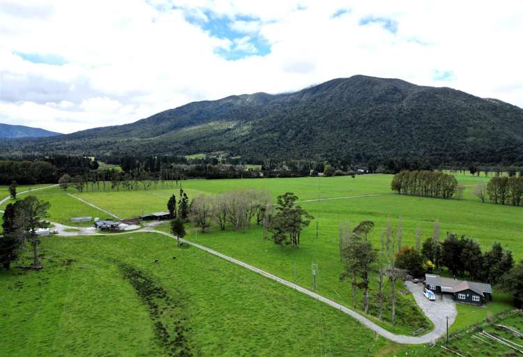 285 Bell Hill Road, Rotomanu Greymouth_17