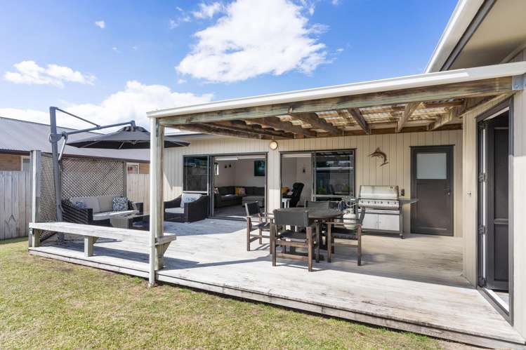 109 Kiwi Road Whangamata_3