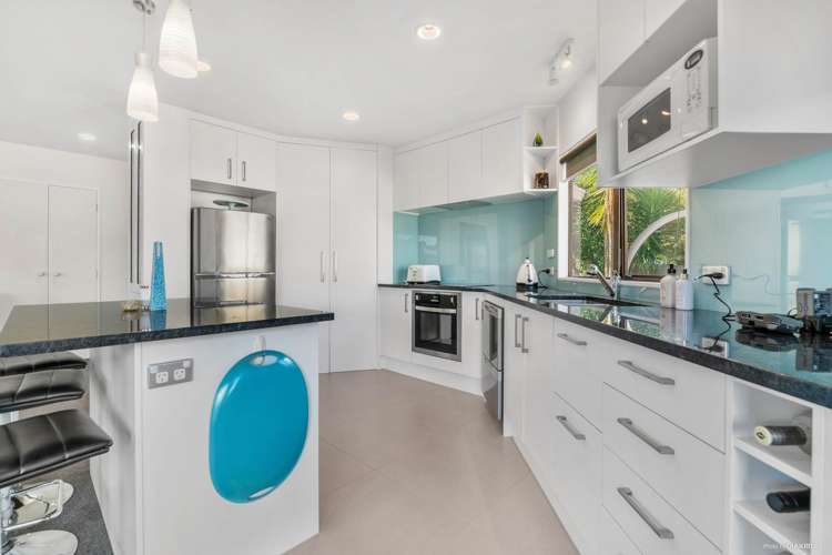 15 Palmgreen Court Stanmore Bay_8