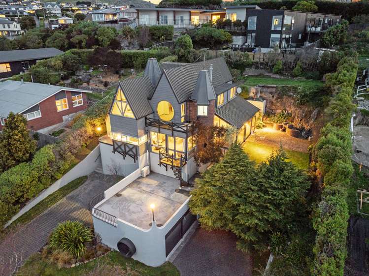 8 Muritai Terrace Mount Pleasant_12