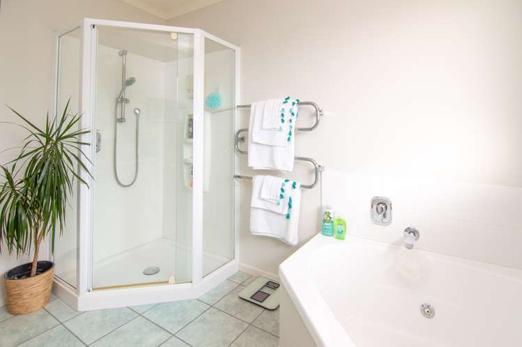 11 Boston Parade Kelvin Grove_14