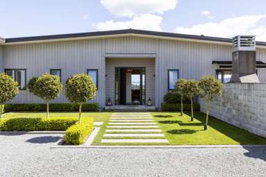 2/675 Whangamata Road_1