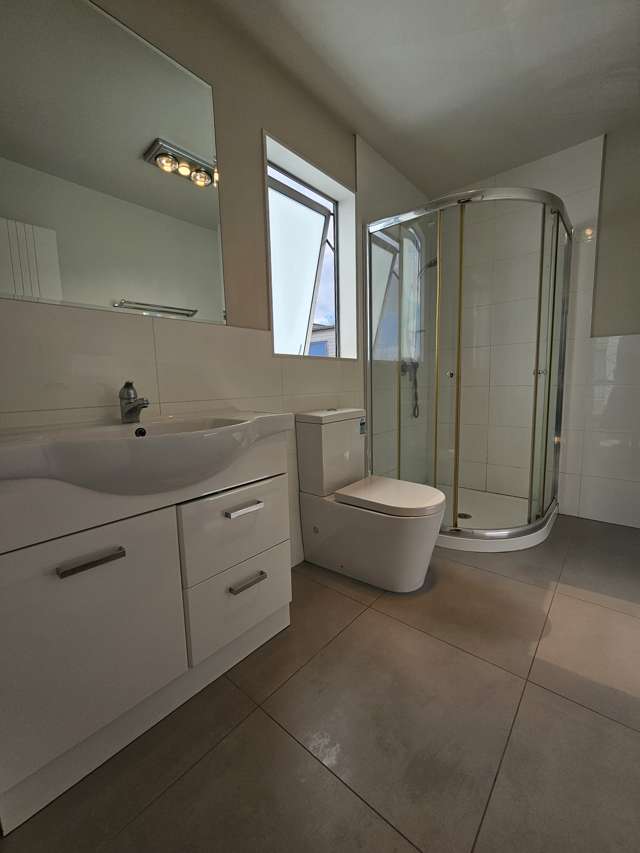 a/168 Porchester Road Takanini_4