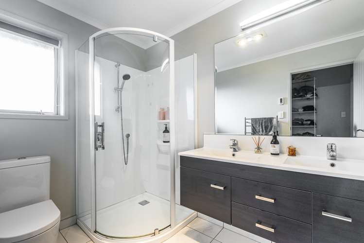 18 Mountain View Drive Manakau_12