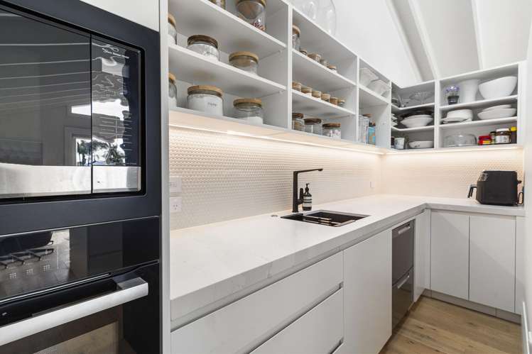 89 Symonds Street Royal Oak_18