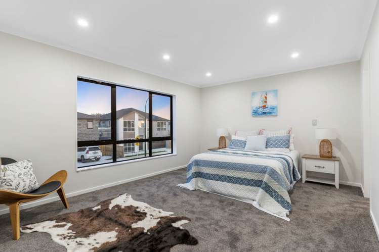 11 Bush View Place Flat Bush_13