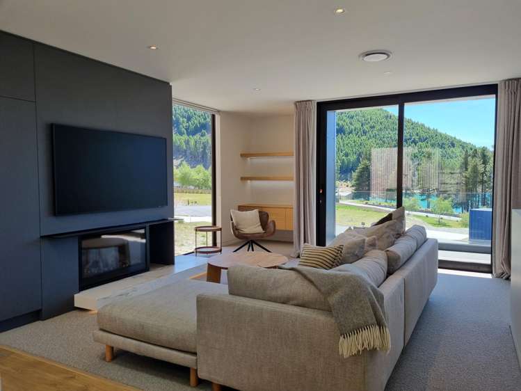 18 Station Bay Rise Lake Tekapo_4