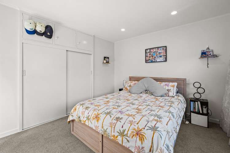 8 Woodham Drive Allenton_9