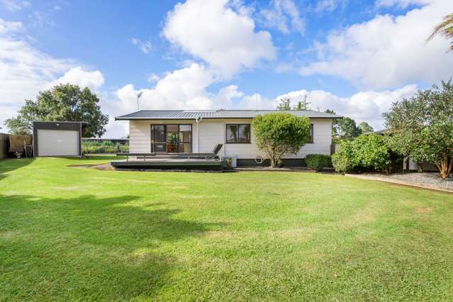 96 McRobbie Road Kingseat_2