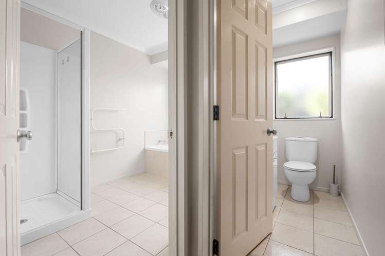 17 Palliser Drive Huntington_16