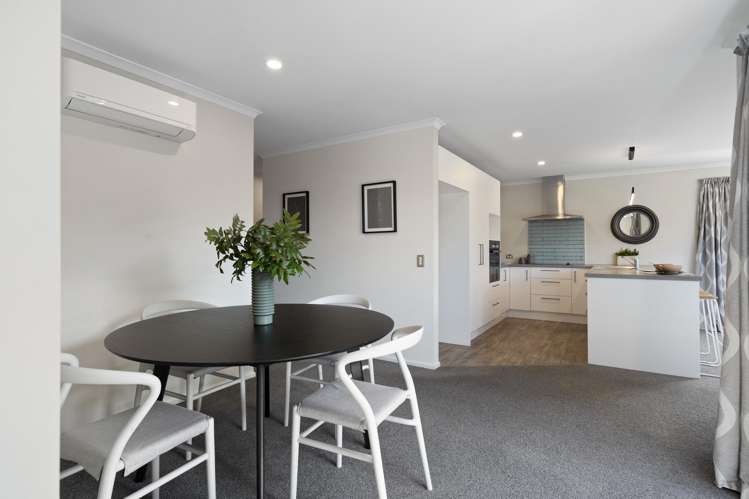 34 Malone Crescent Richmond_9