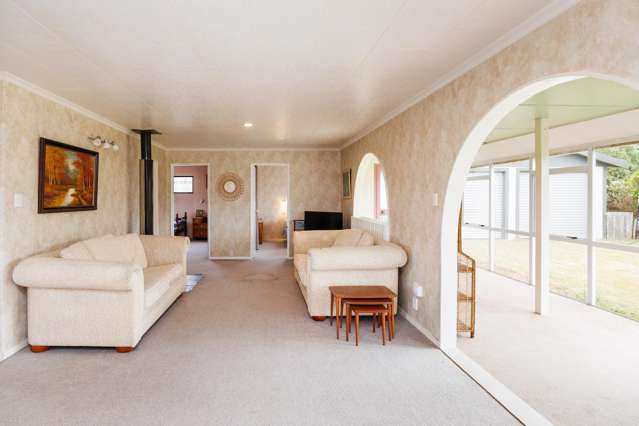 14 Te Kiri Street Himatangi Beach_2