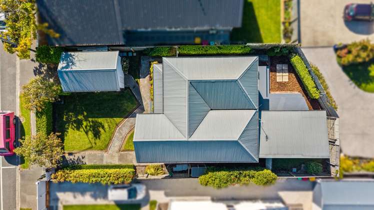 582 Madras Street Saint Albans_25