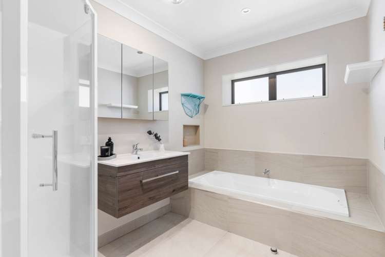 89 Sarsfield Street Herne Bay_36