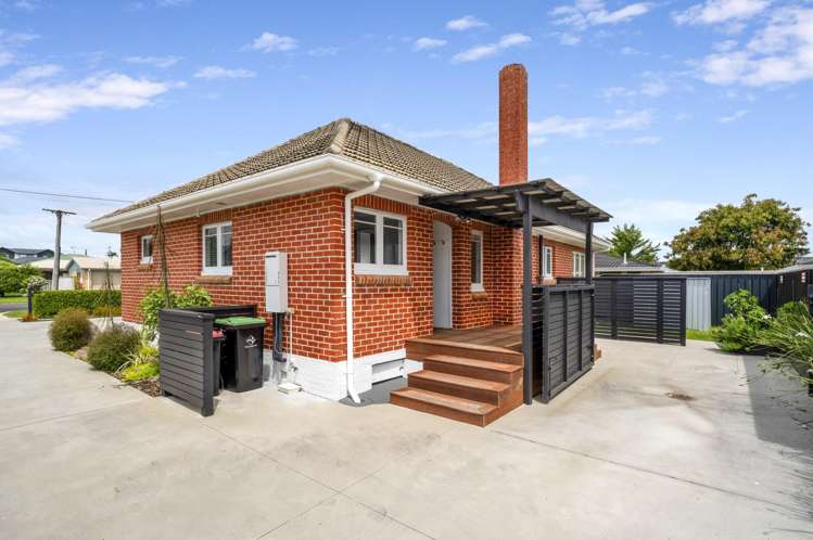 55B Pemberton Crescent Greerton_1