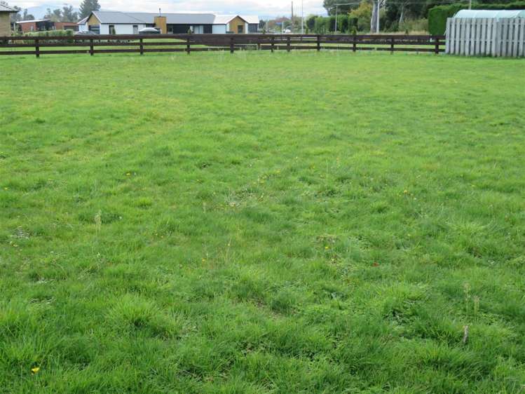 1d Riverdale Place Amberley_2