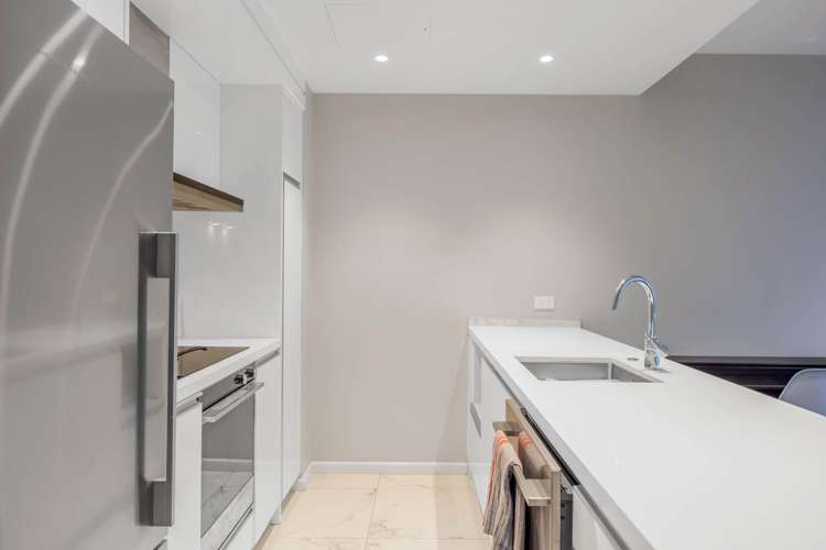 406/47 Beach Road City Centre_18