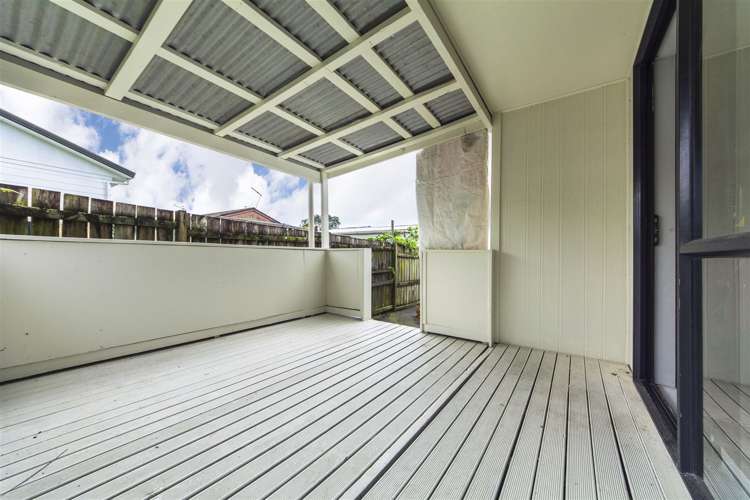 172 Solar Road Glen Eden_6