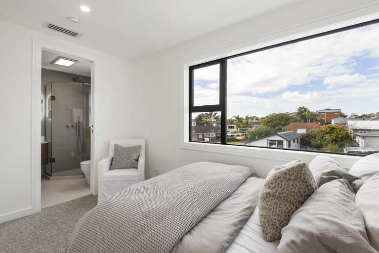 16C Egremont Street Belmont_20