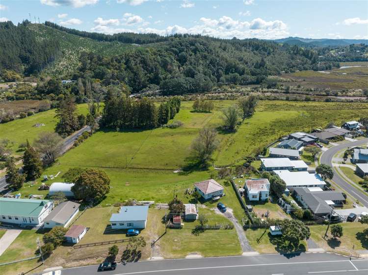 15 Tairua Road Whangamata_9