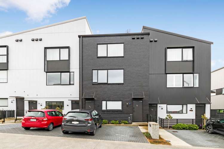 3/2 Rangitamiro Place Hobsonville_12