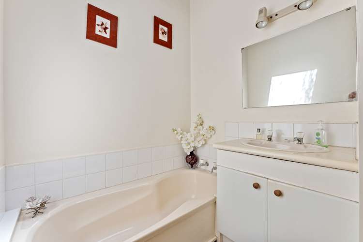 2/74 Cockayne Crescent Sunnynook_14