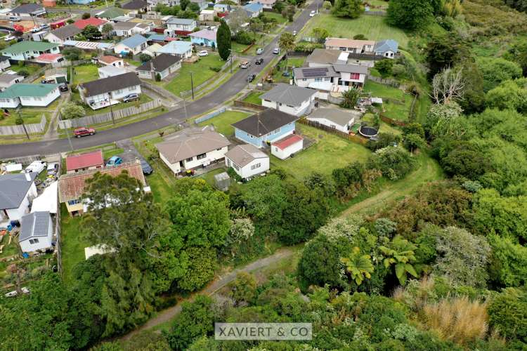 19 Antrim Crescent Otara_16