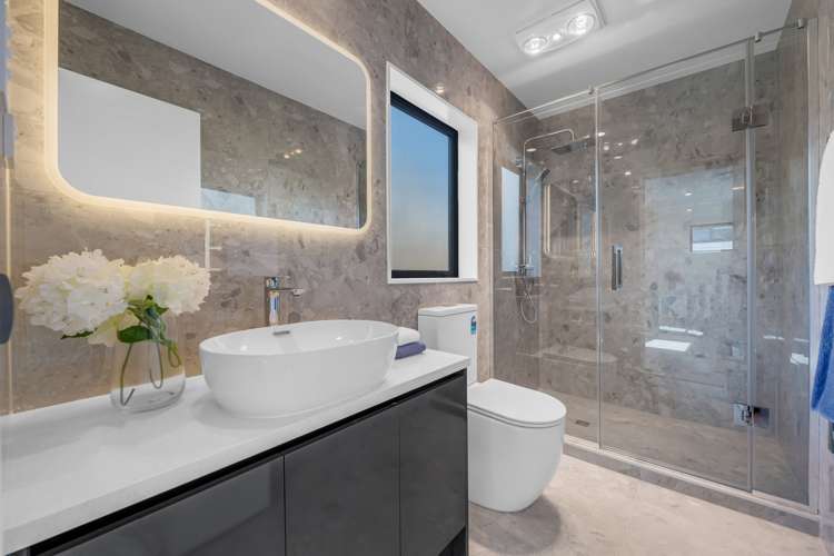 22 Hermitage Street Flat Bush_21