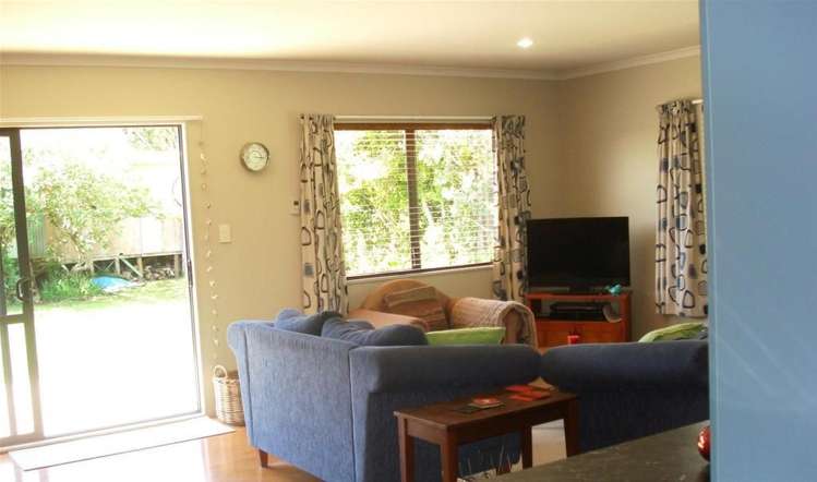 21 Edinburgh Street Waihi Beach_6