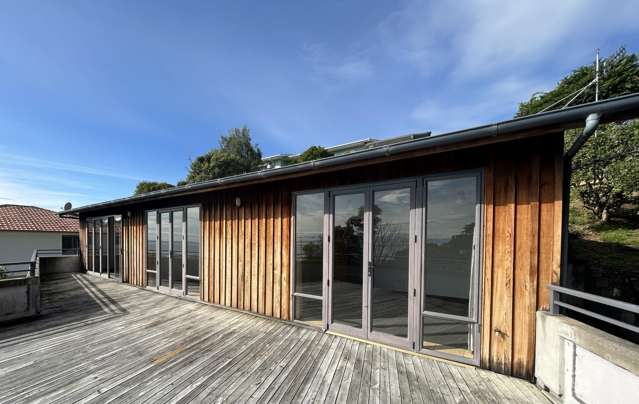 4 Bed 2 Bath Home with Sea Views and Loads of Space - Ready Now!