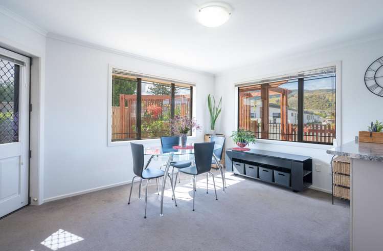 596 Main Road Stoke Stoke_4