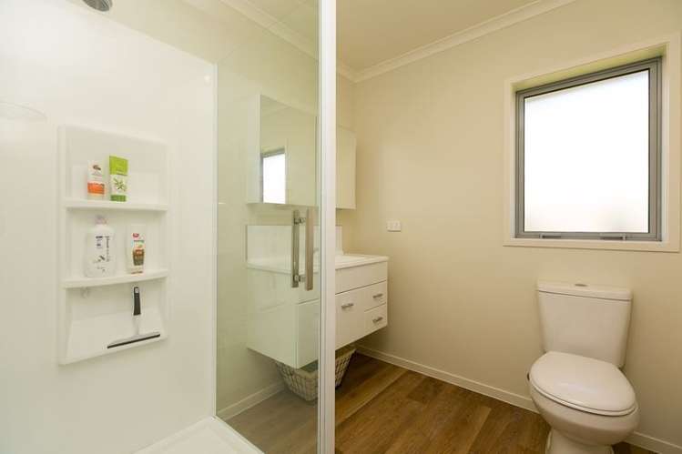 6 Cooke Farm Grove Waiwhakaiho_16