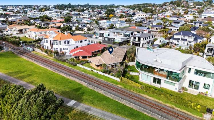 3 Kawaroa Lane New Plymouth_29