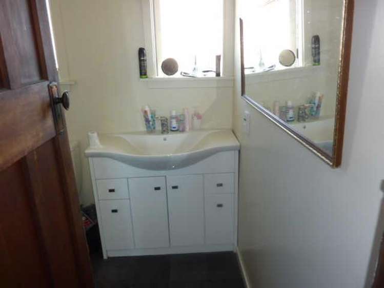 240 Milton Street Sydenham_11