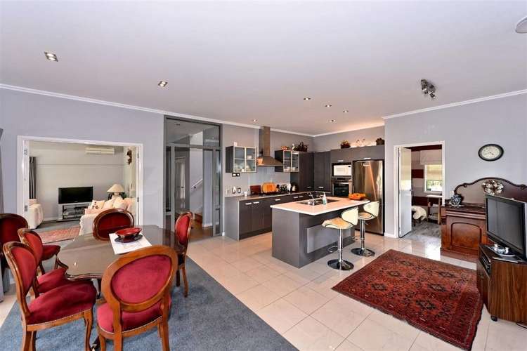 2 Lucy Murcott Place Stoke_7