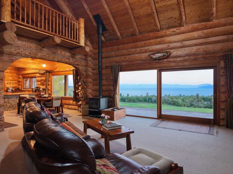 1679 Whangamata Road Marotiri_16