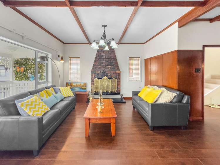 73C East Coast Road Castor Bay_43