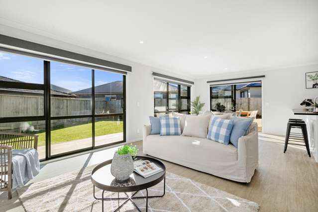 17 Jack Vaughan Grove Wainuiomata_4