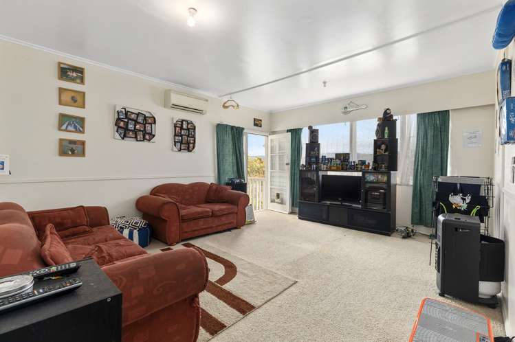 4 Oaklands Grove Clouston Park_3