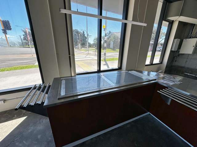 G02/1 Buscomb Avenue Henderson_3